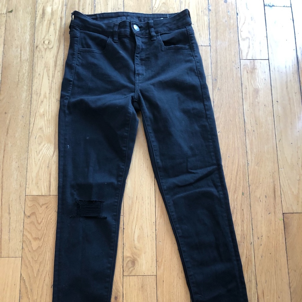 American eagle ripped skinny jeans